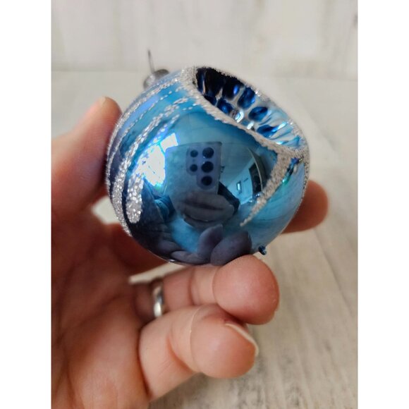 Vintage blue glitter indent ball mercury glass ornament Xmas silver glitter tree - Picture 4 of 8